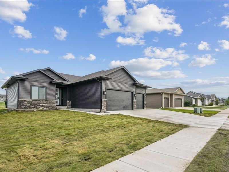 804 Windam Drive Solon IA 52333