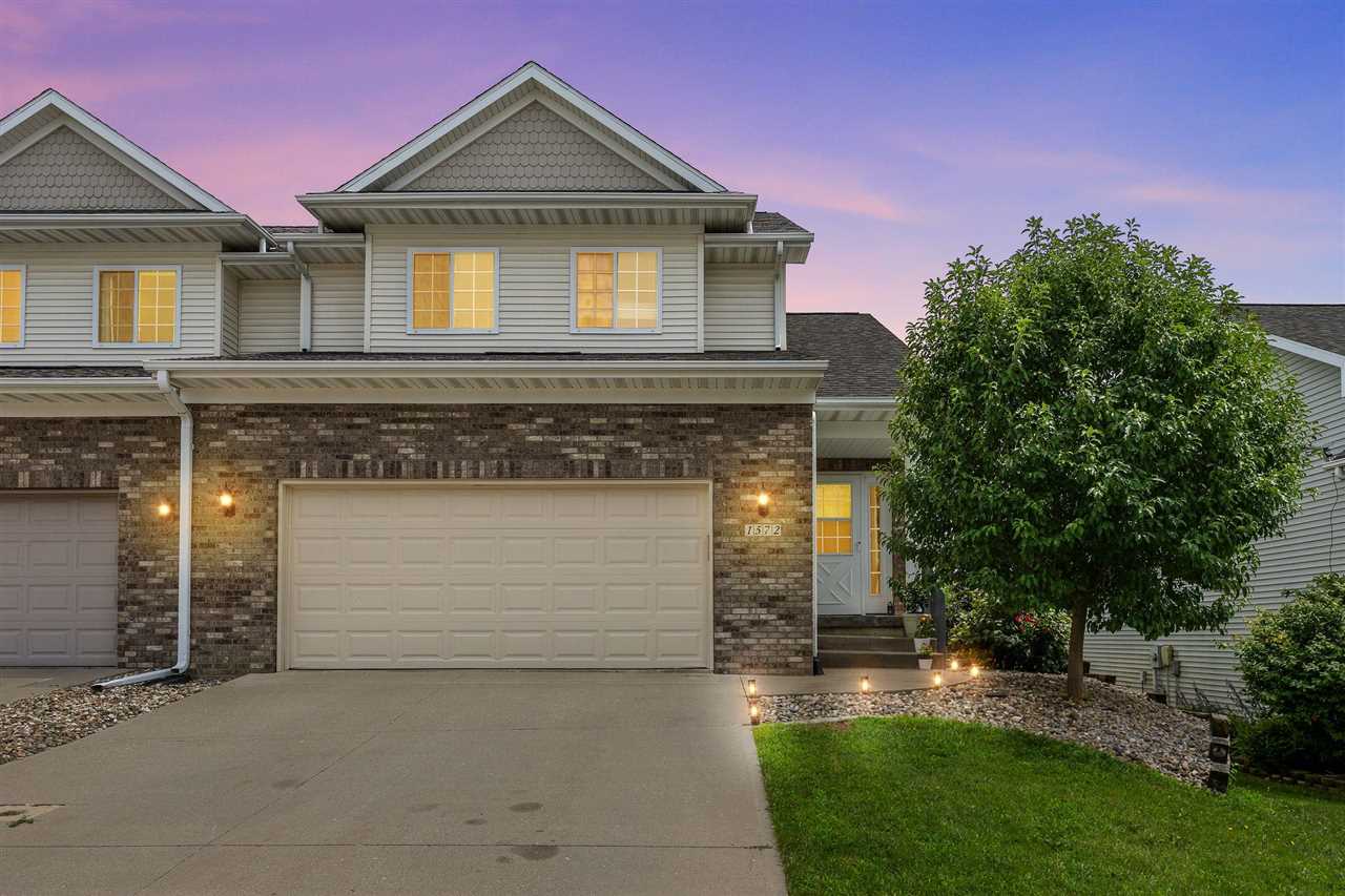 1572 Vandello Circle North Liberty IA 52317