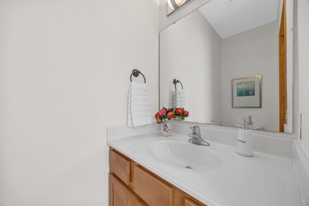 1572 Vandello Circle North Liberty IA 52317