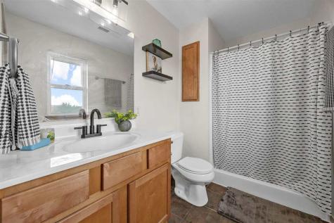 1572 Vandello Circle North Liberty IA 52317