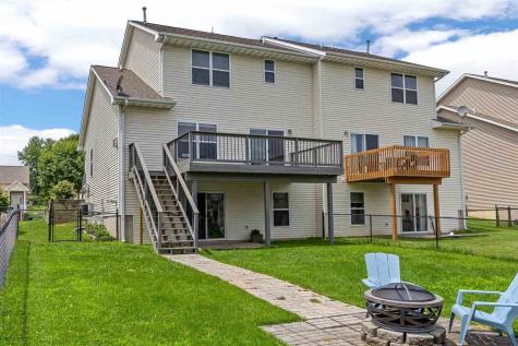 1572 Vandello Circle North Liberty IA 52317