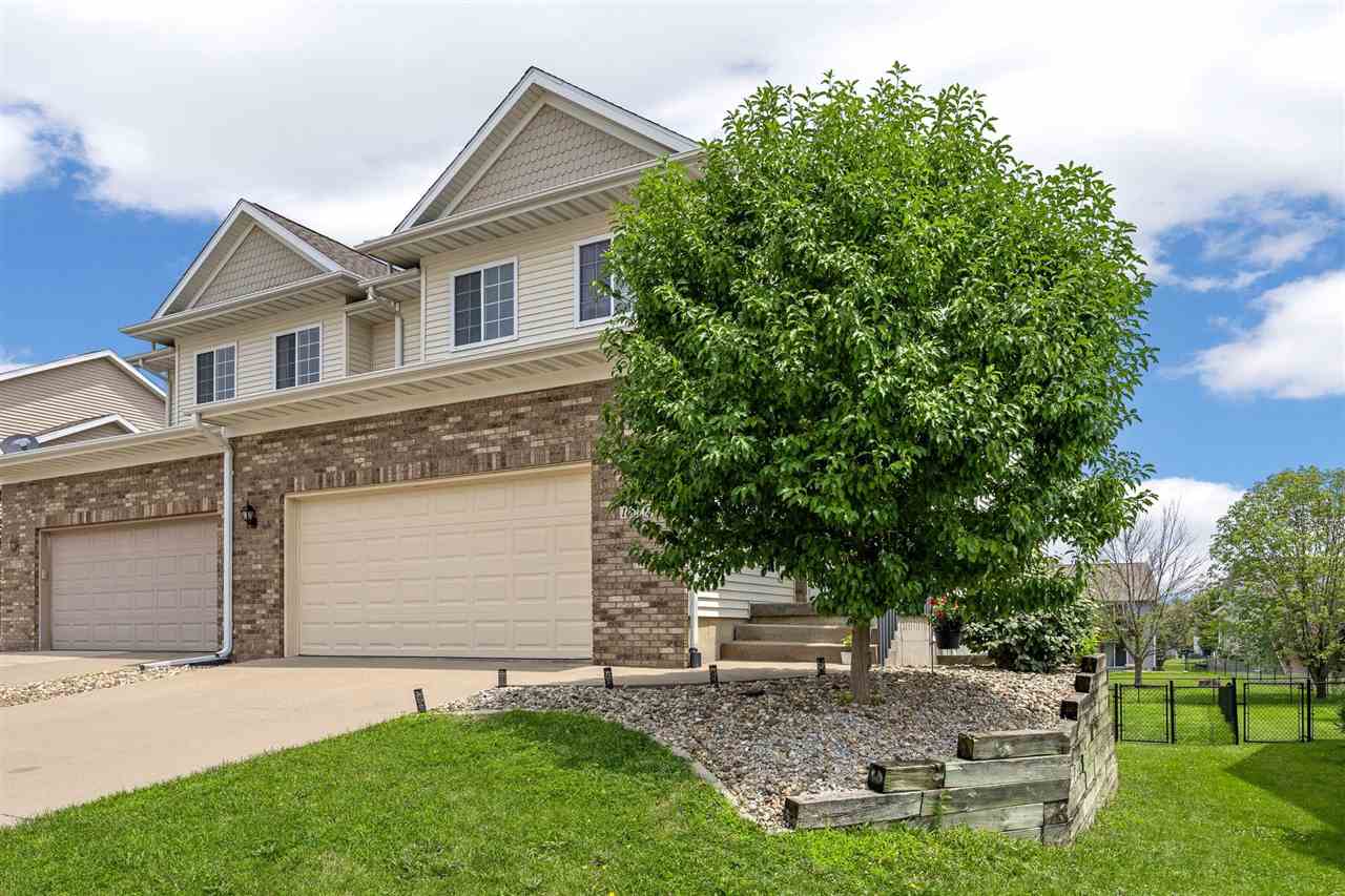 1572 Vandello Circle North Liberty IA 52317