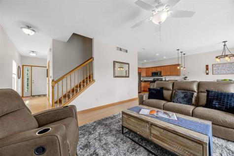1572 Vandello Circle North Liberty IA 52317