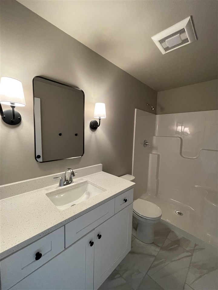 119 Chadwick Lane Iowa City IA 52245
