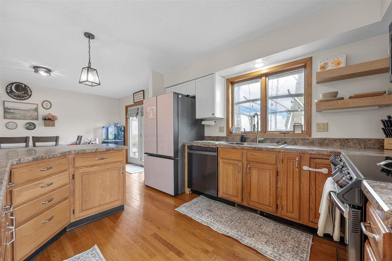 1708 Whitters Way NW Cedar Rapids IA 52405