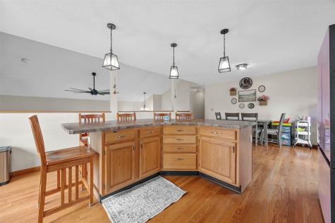 1708 Whitters Way NW Cedar Rapids IA 52405