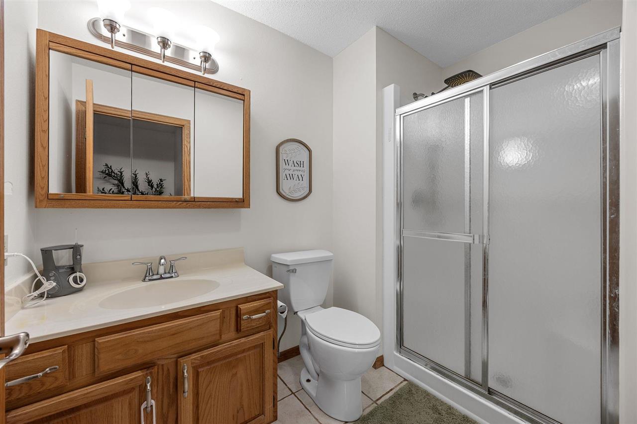 1708 Whitters Way NW Cedar Rapids IA 52405