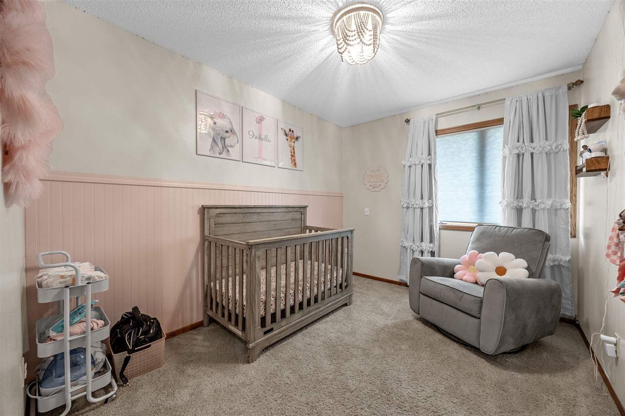1708 Whitters Way NW Cedar Rapids IA 52405