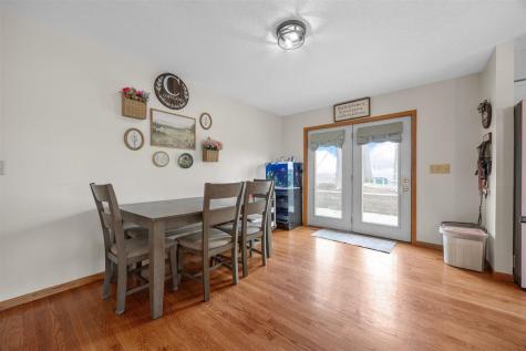 1708 Whitters Way NW Cedar Rapids IA 52405