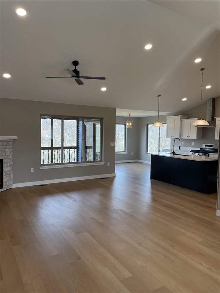 242 Chadwick Lane Iowa City IA 52245