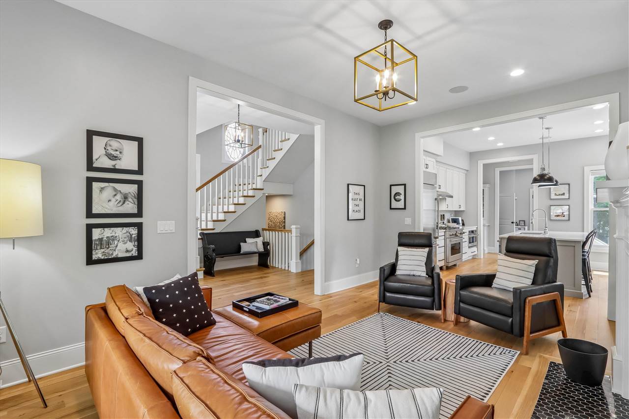424 S Summit Iowa City IA 52240