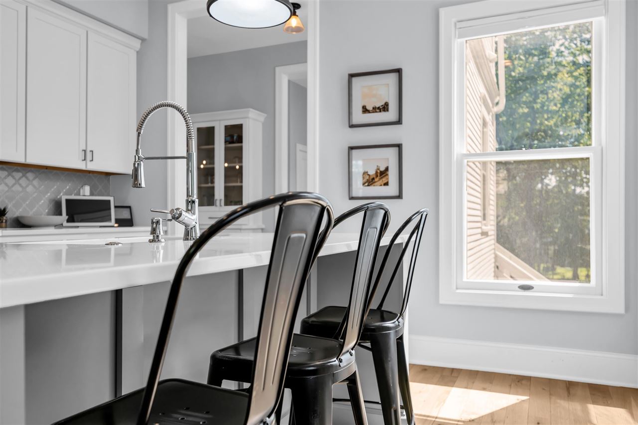424 S Summit Iowa City IA 52240