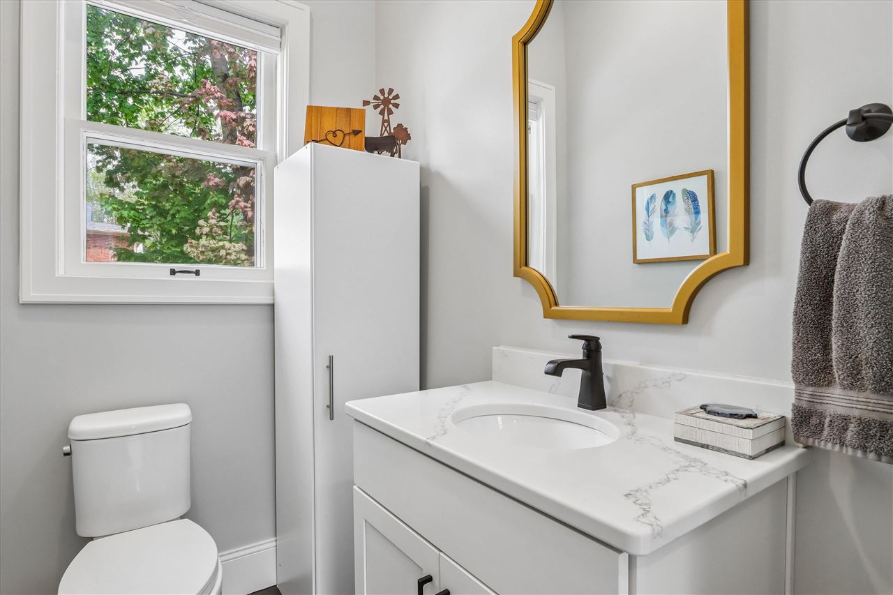 424 S Summit Iowa City IA 52240