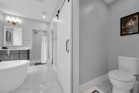 424 S Summit Iowa City IA 52240