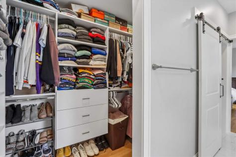 424 S Summit Iowa City IA 52240