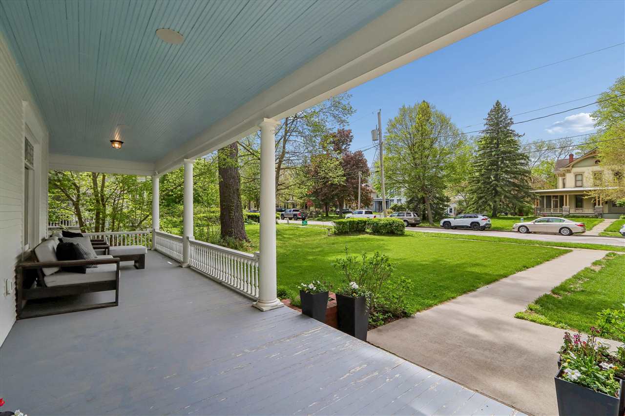 424 S Summit Iowa City IA 52240