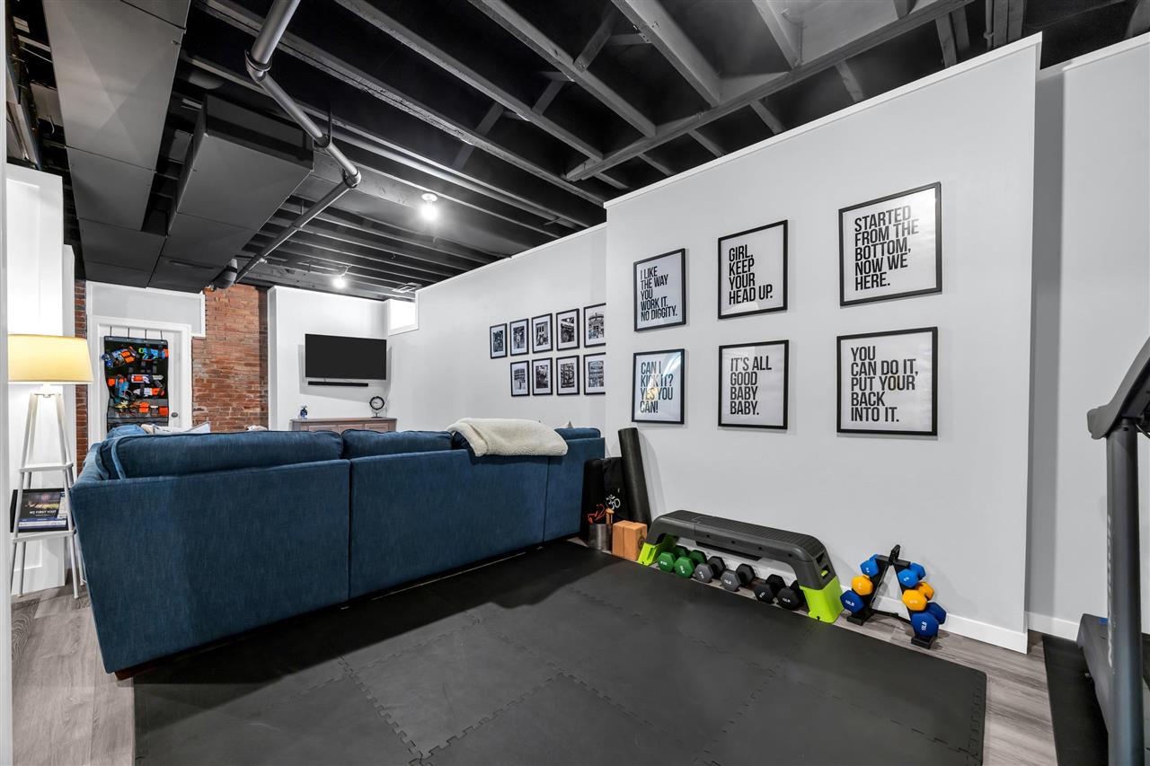 424 S Summit Iowa City IA 52240