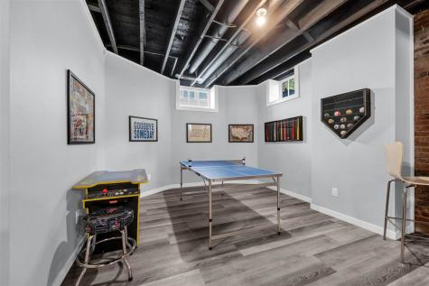 424 S Summit Iowa City IA 52240
