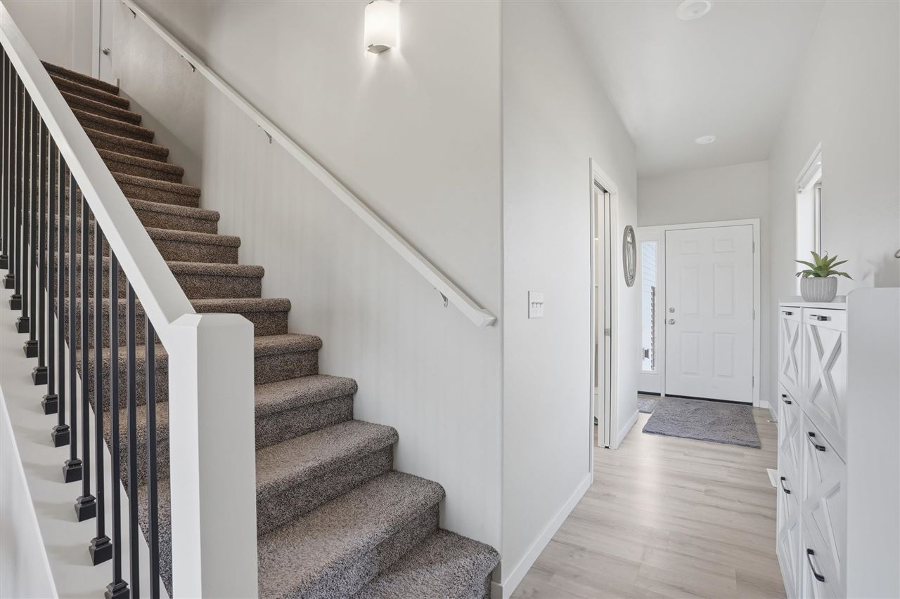 1142 Leann Circle North Liberty IA 52317