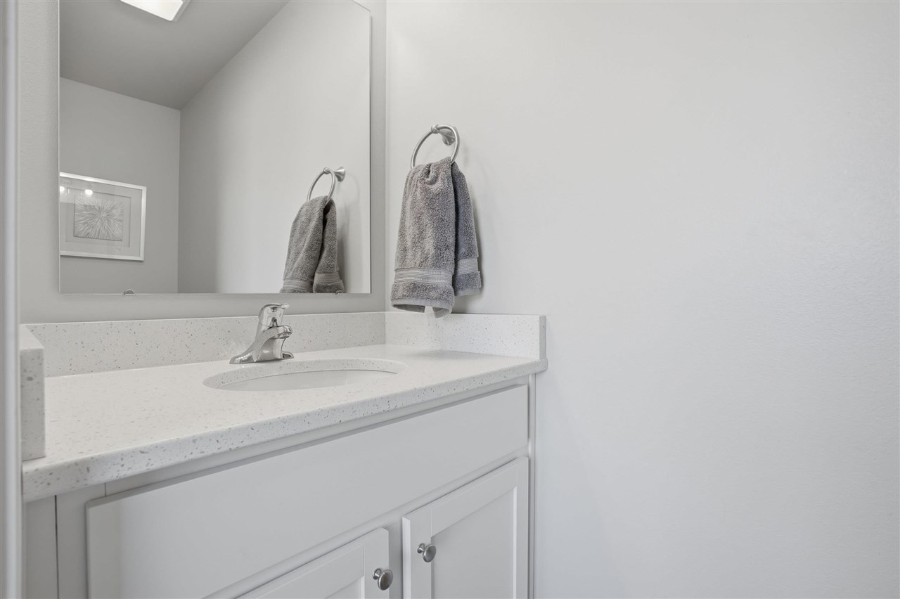 1142 Leann Circle North Liberty IA 52317