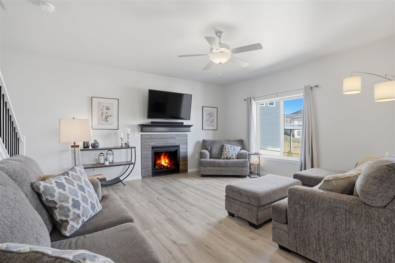 1142 Leann Circle North Liberty IA 52317