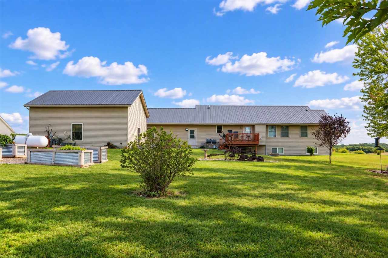 1452 Ivory Avenue Tipton IA 52772