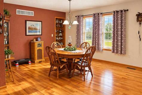 1452 Ivory Avenue Tipton IA 52772