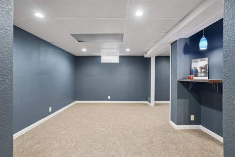 4200 Sherman Street NE Cedar Rapids IA 52402