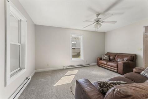 1205 E 3rd Street Washington IA 52353