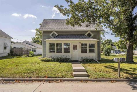1205 E 3rd Street Washington IA 52353