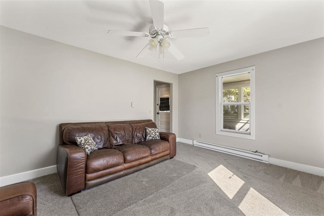 1205 E 3rd Street Washington IA 52353