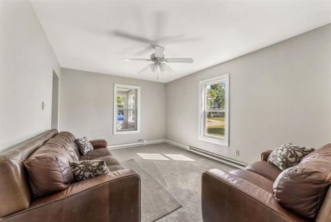 1205 E 3rd Street Washington IA 52353