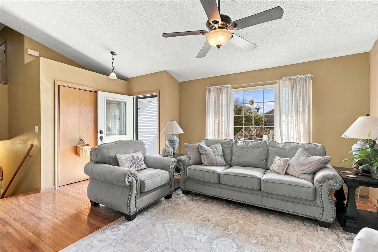 1436 Dickenson Lane Iowa City IA 52240