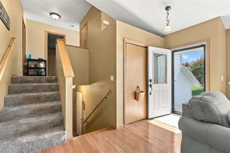 1436 Dickenson Lane Iowa City IA 52240