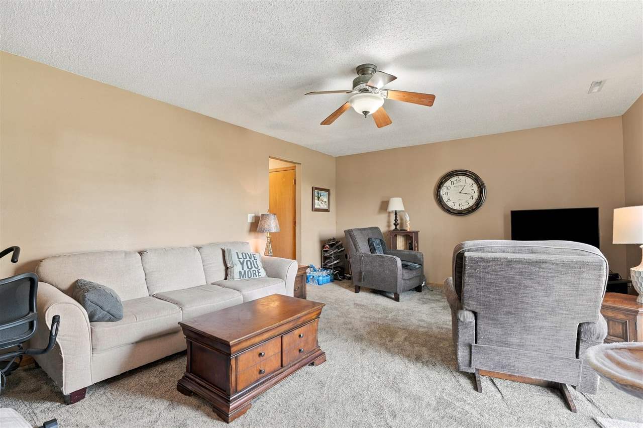 1436 Dickenson Lane Iowa City IA 52240
