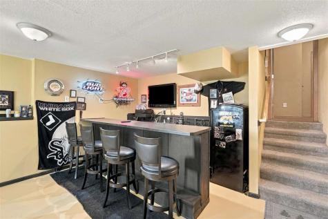 1436 Dickenson Lane Iowa City IA 52240