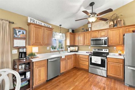 1436 Dickenson Lane Iowa City IA 52240
