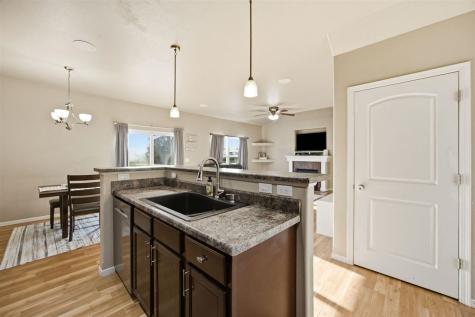 487 N Colton Drive North Liberty IA 52317