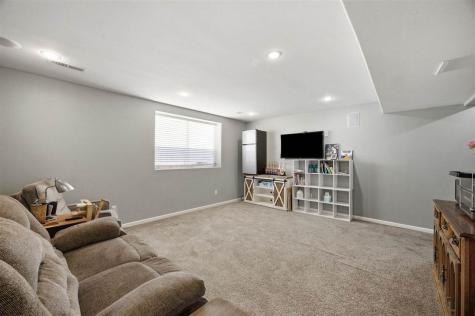 487 N Colton Drive North Liberty IA 52317