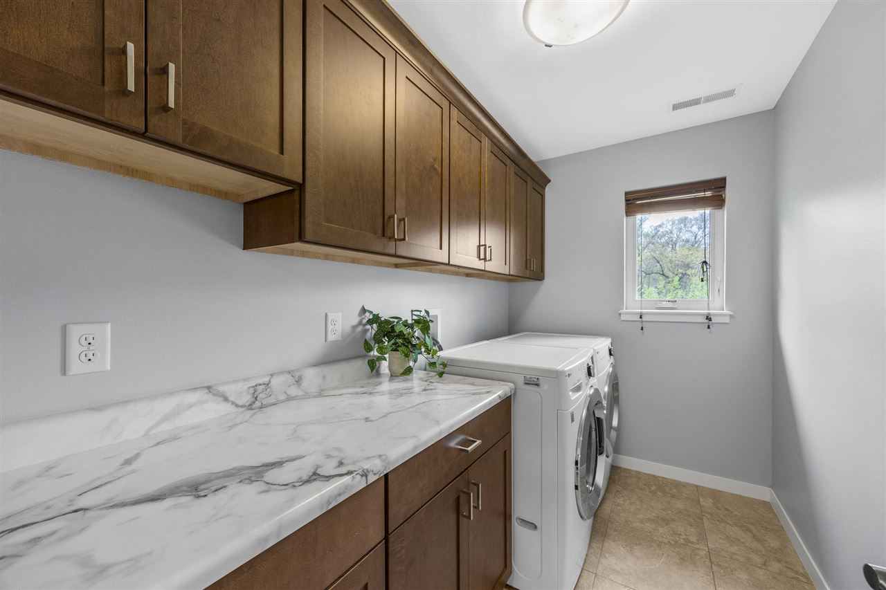 1148 Ryan Circle Coralville IA 52241