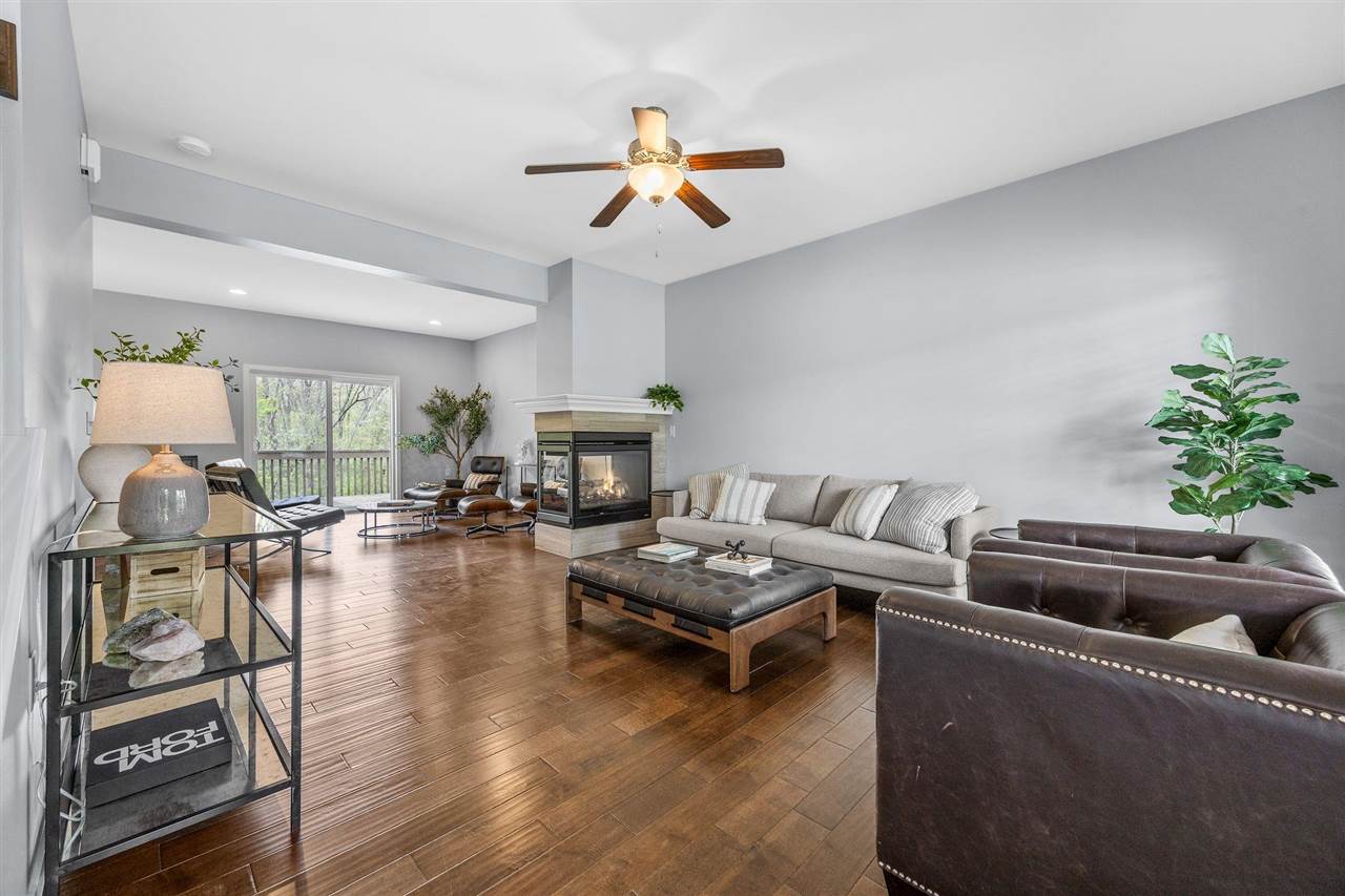 1148 Ryan Circle Coralville IA 52241