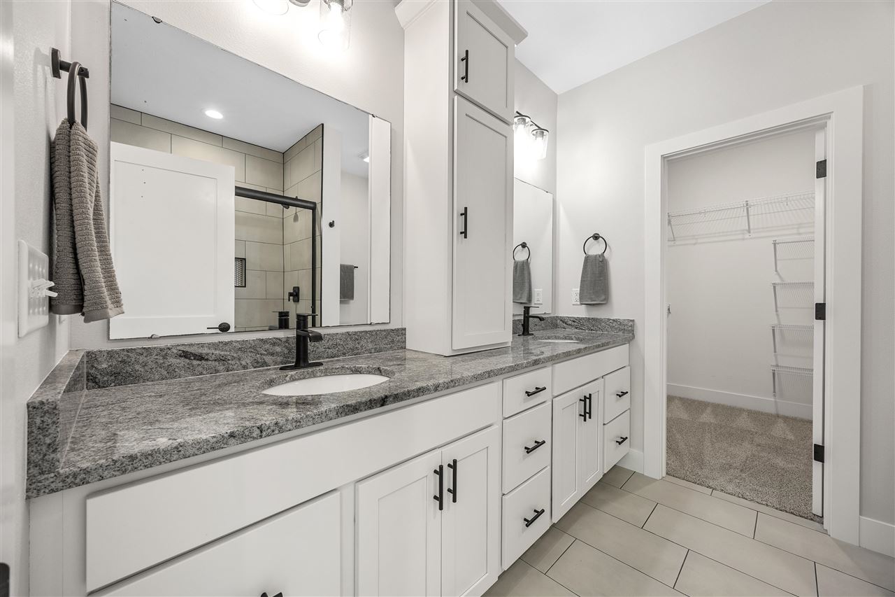1326 High Country Road Coralville IA 52241