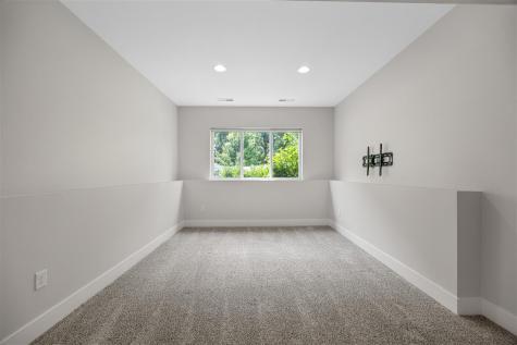 1326 High Country Road Coralville IA 52241