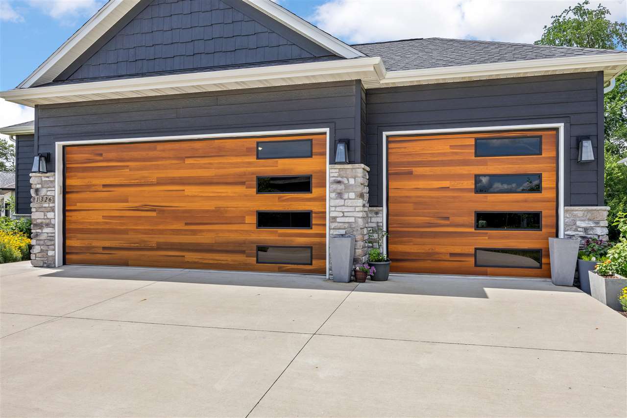 1326 High Country Road Coralville IA 52241