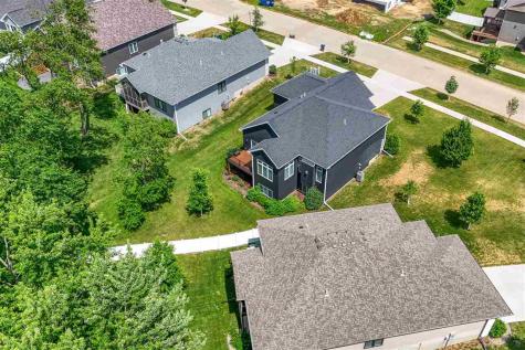 1326 High Country Road Coralville IA 52241