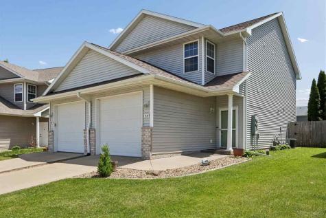 55 Primrose Court Iowa City IA 52240