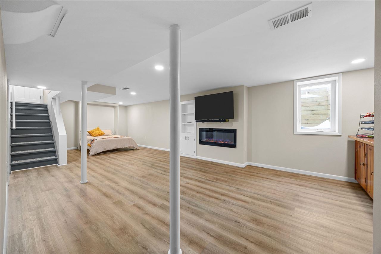 1705 Morningside Drive Iowa City IA 52245