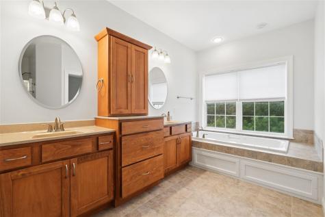 3137 Brookfield Drive Marion IA 52302