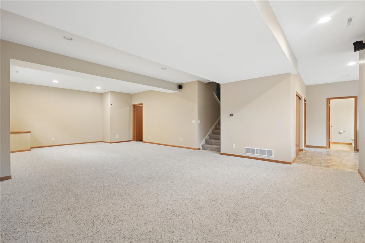 3137 Brookfield Drive Marion IA 52302