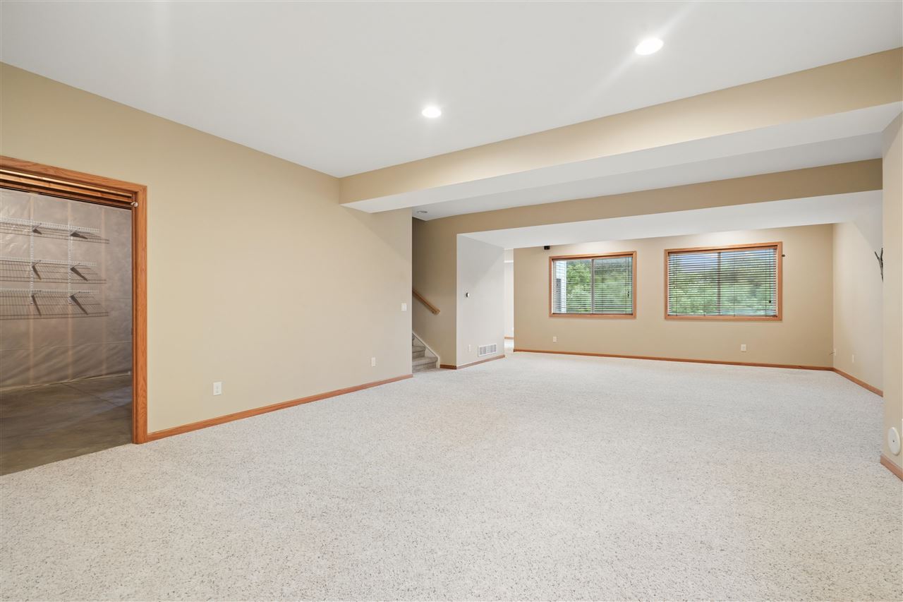 3137 Brookfield Drive Marion IA 52302